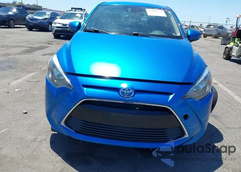 2018 Toyota Yaris Ia из США, поврежденный, VIN 3MYDLBYV7JY314998